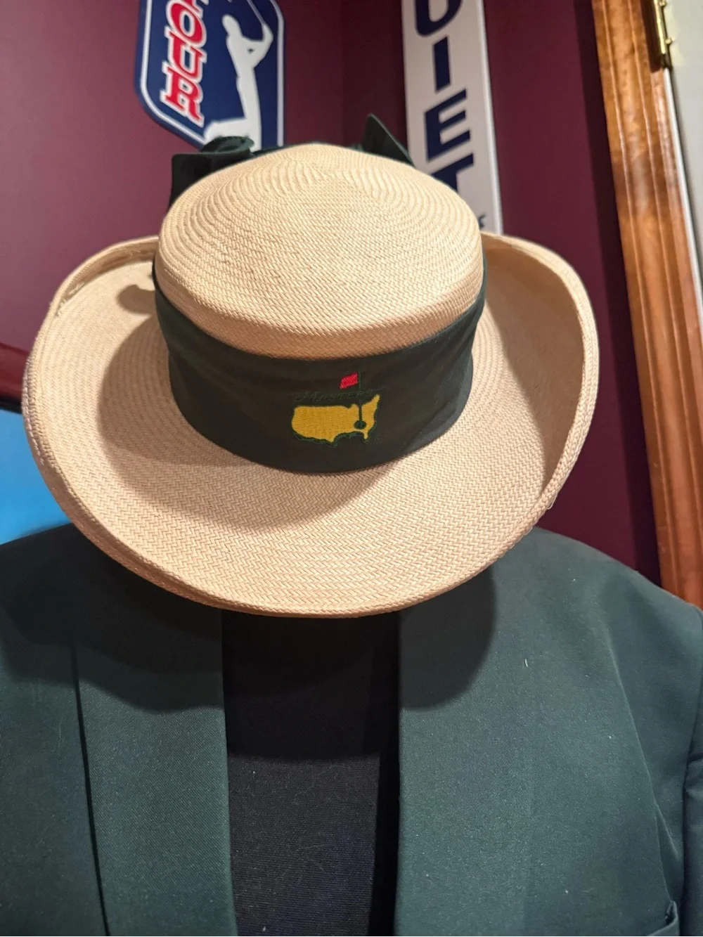 Straw Outback Hat with Green Band and Yellow Embroidery